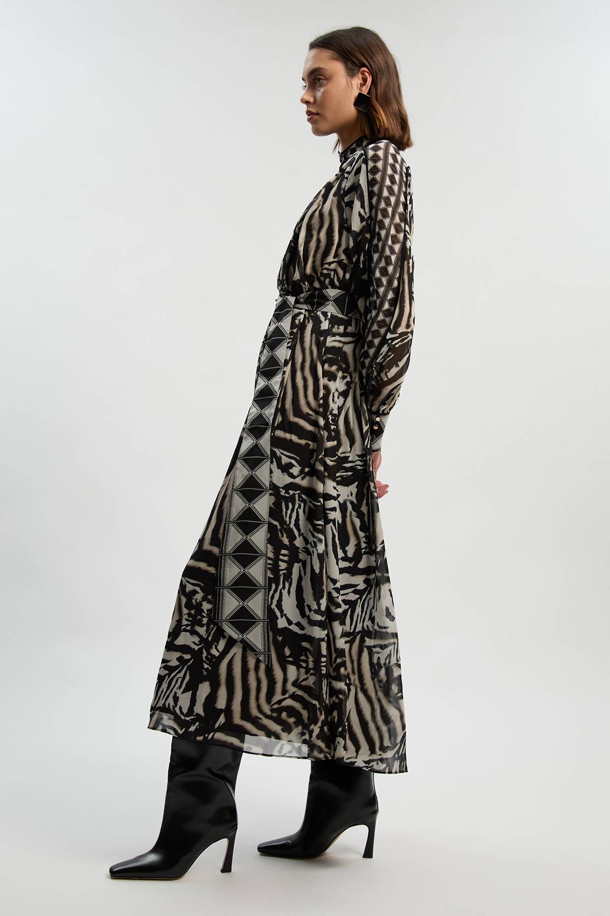 KarenMillen Robe Maxi Longue Ceinturée En Georgette De Viscose Tissée À Imprimé Animal