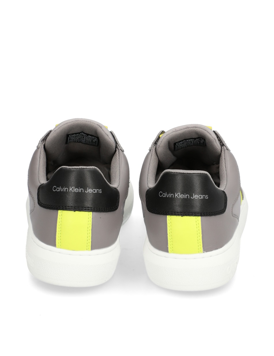CASUAL CUPSOLE 2
