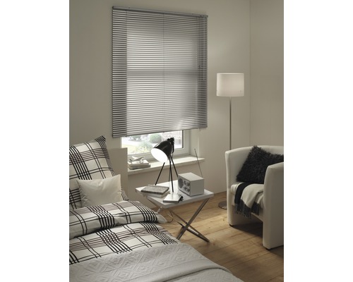 Soluna DIM-OUT aluminium jaloezie 40x170 cm zilver, met 20% meer lamellen voor betere verduistering