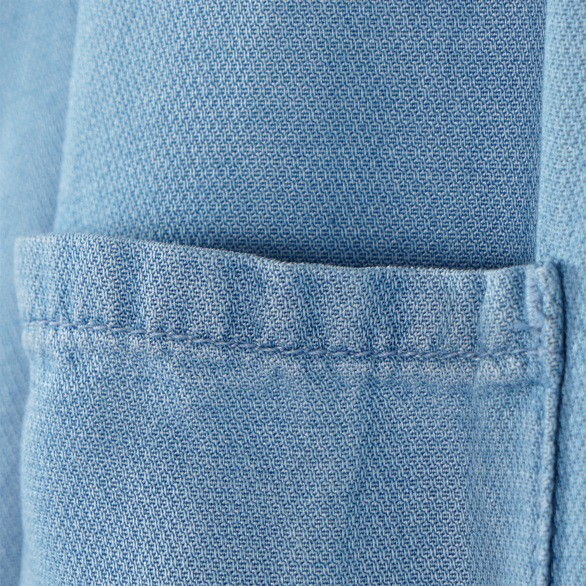 Yigga Mädchen Kleid aus leichtem Denim hellblau