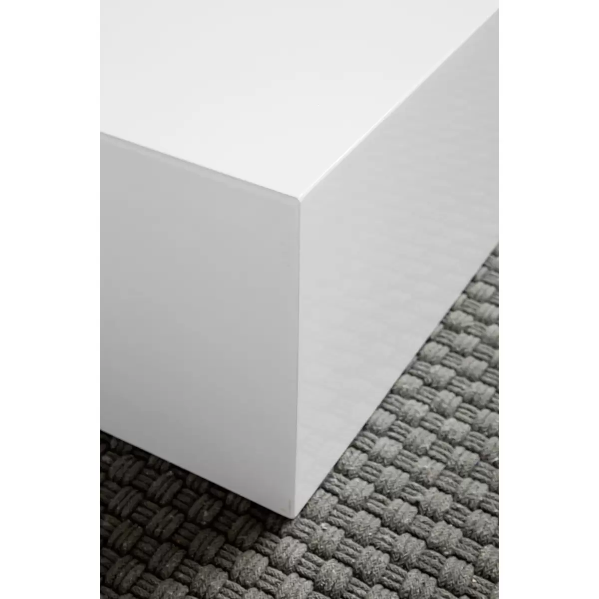 Couchtisch Monobloc weiss