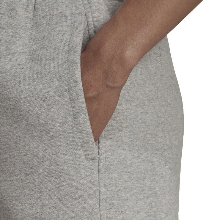 adidas ALL SZN Fleece shorts Grå