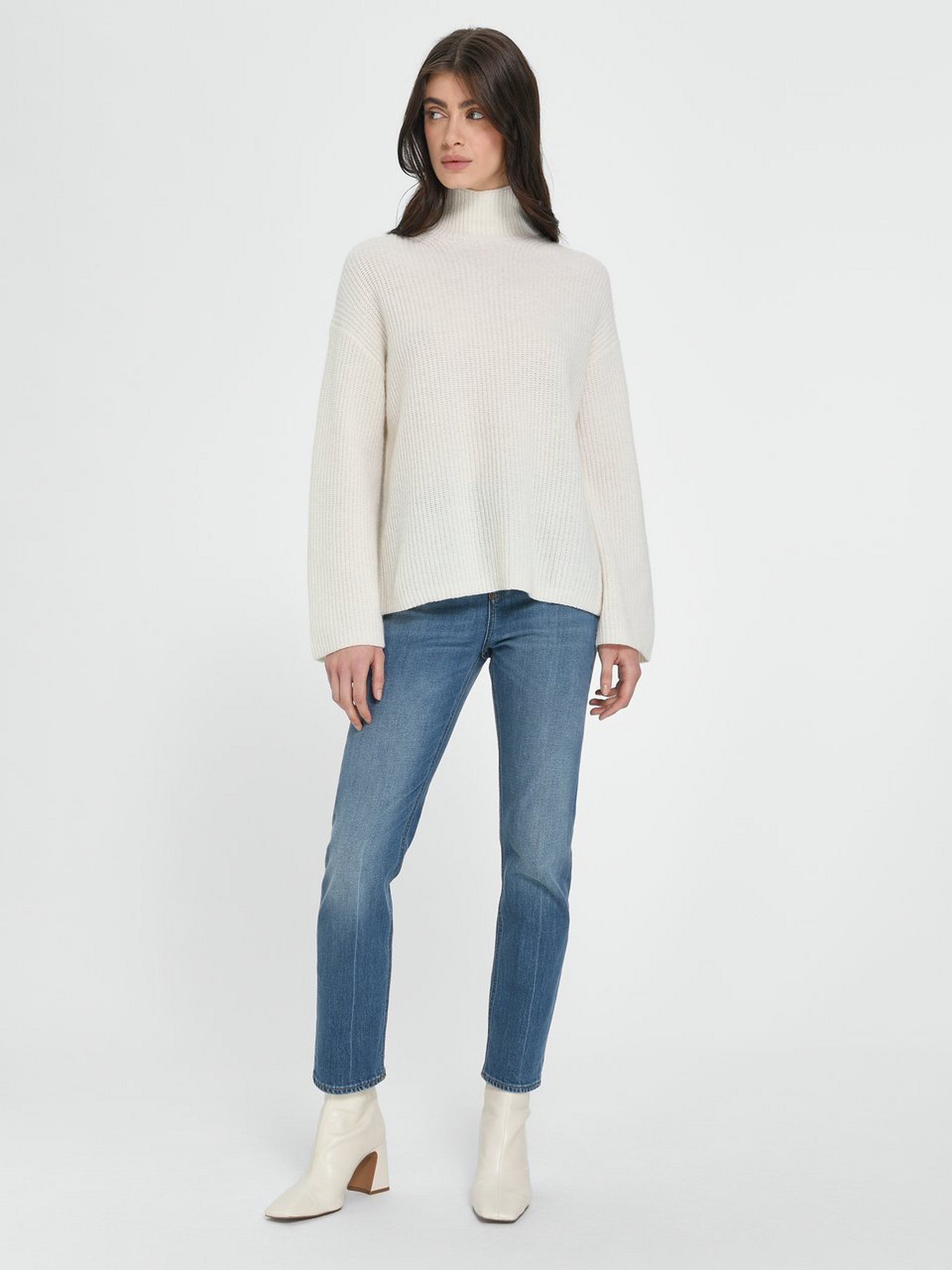 Pullover mit Stehkragen
