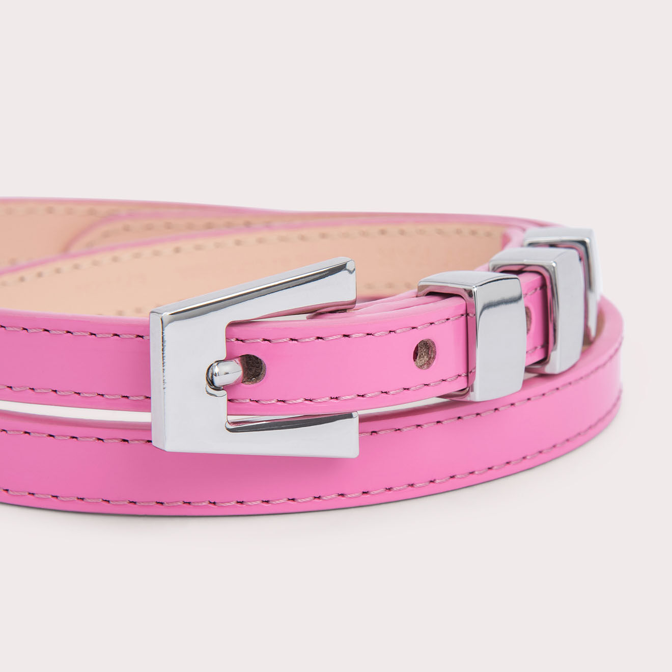 By Far Ceinture en Cuir Vic rose