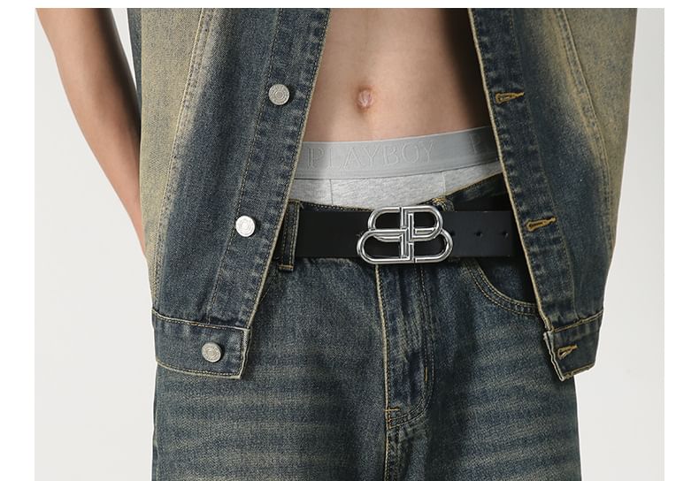 pinkdropper - Gewassen denim vest met kraag en knopen / Lage taille denim shorts met distressed effect