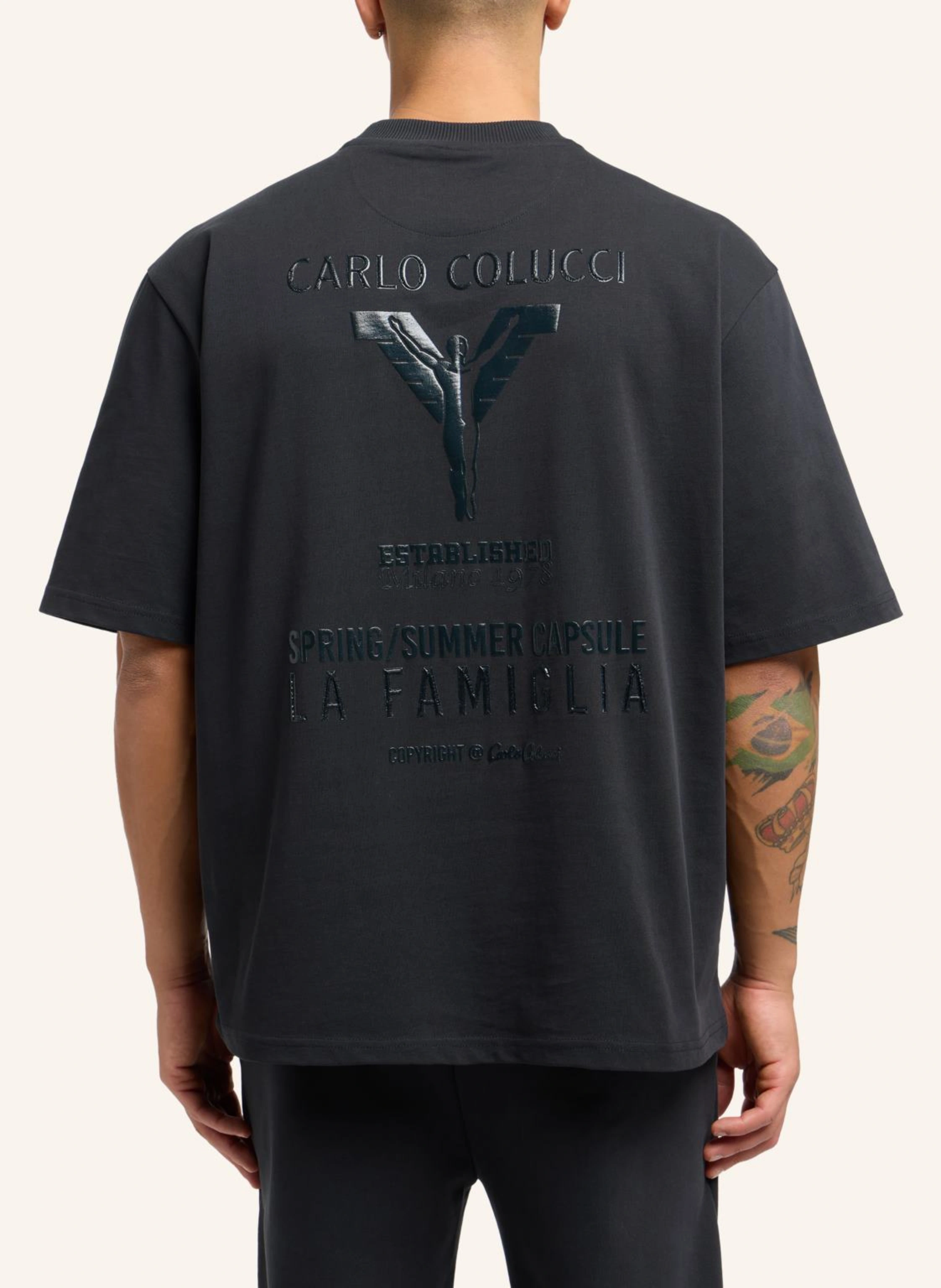 CARLO COLUCCI Oversize T-Shirt - La Famiglia DONNER