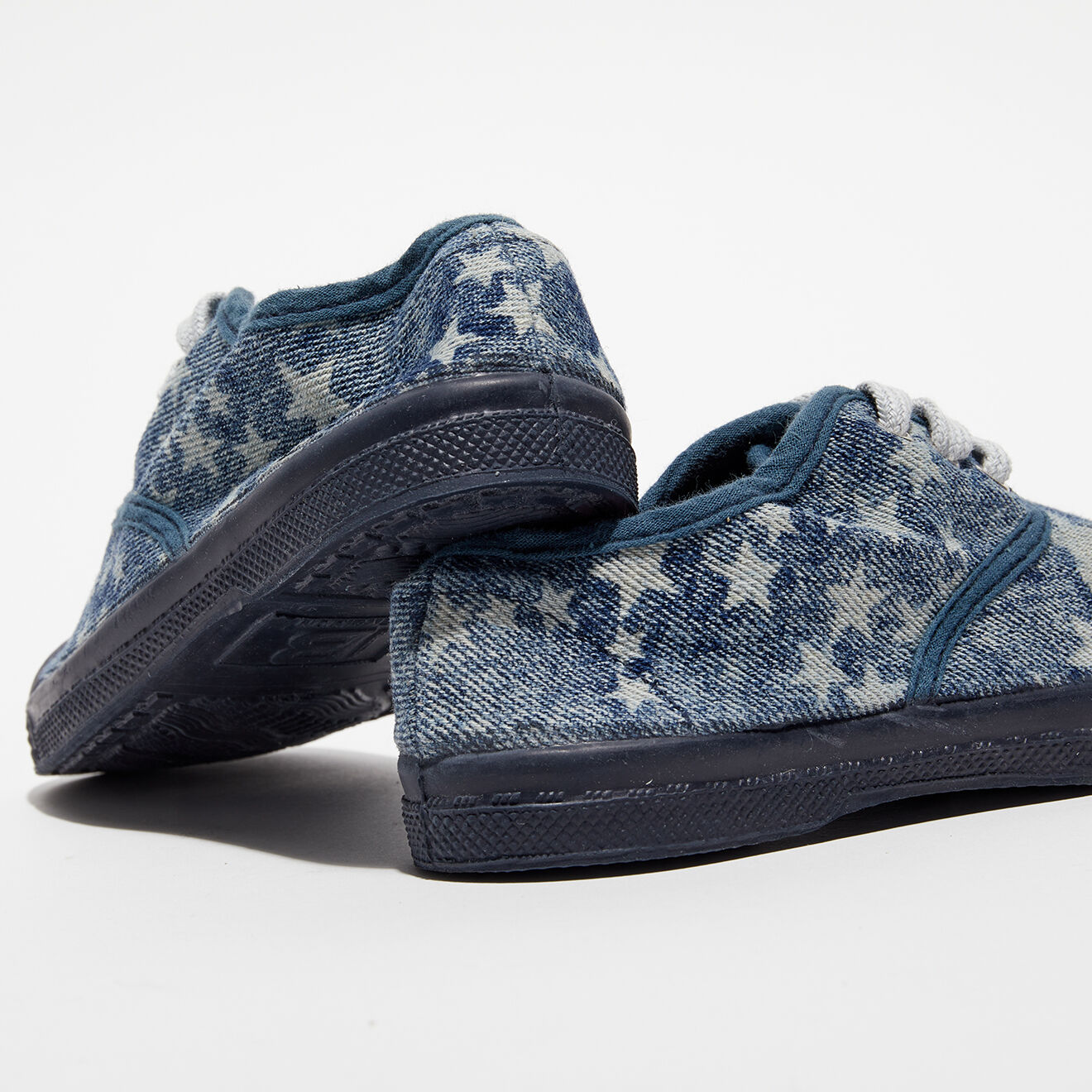 Bensimon Tennis basses Starprint lacets bleues