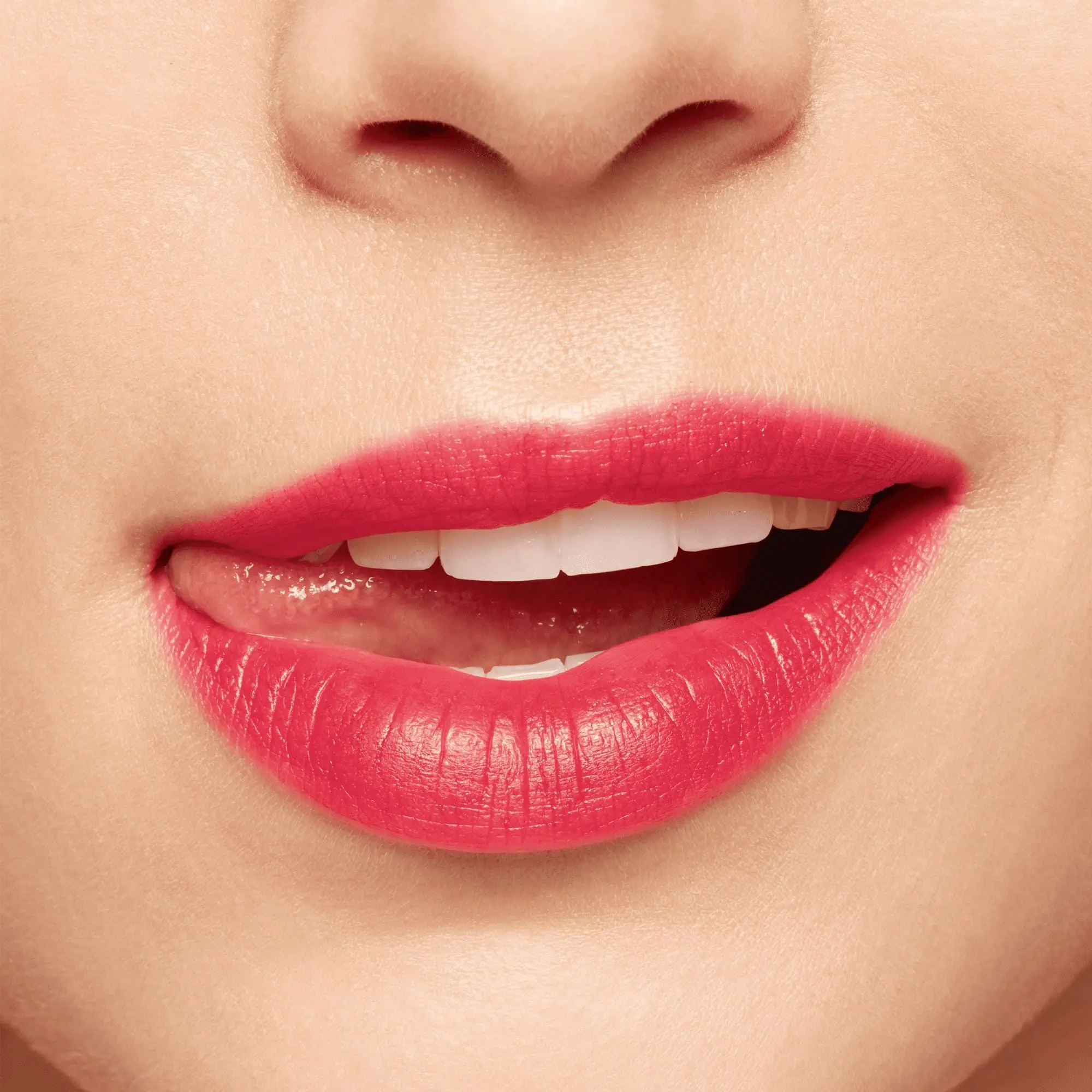 Clarins - Eau à Lèvres Rouge à lèvres non transfert longue tenue- Vernis et encre à lèvres