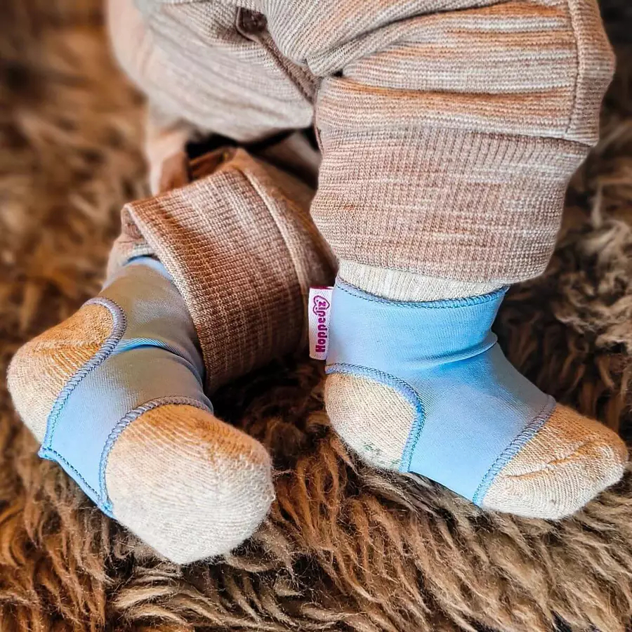 Hoppediz Babysocken Sockenhalter 2-er Set blau