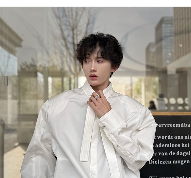 Omozando - Oversized overhemd met lange mouwen en opstaande kraag