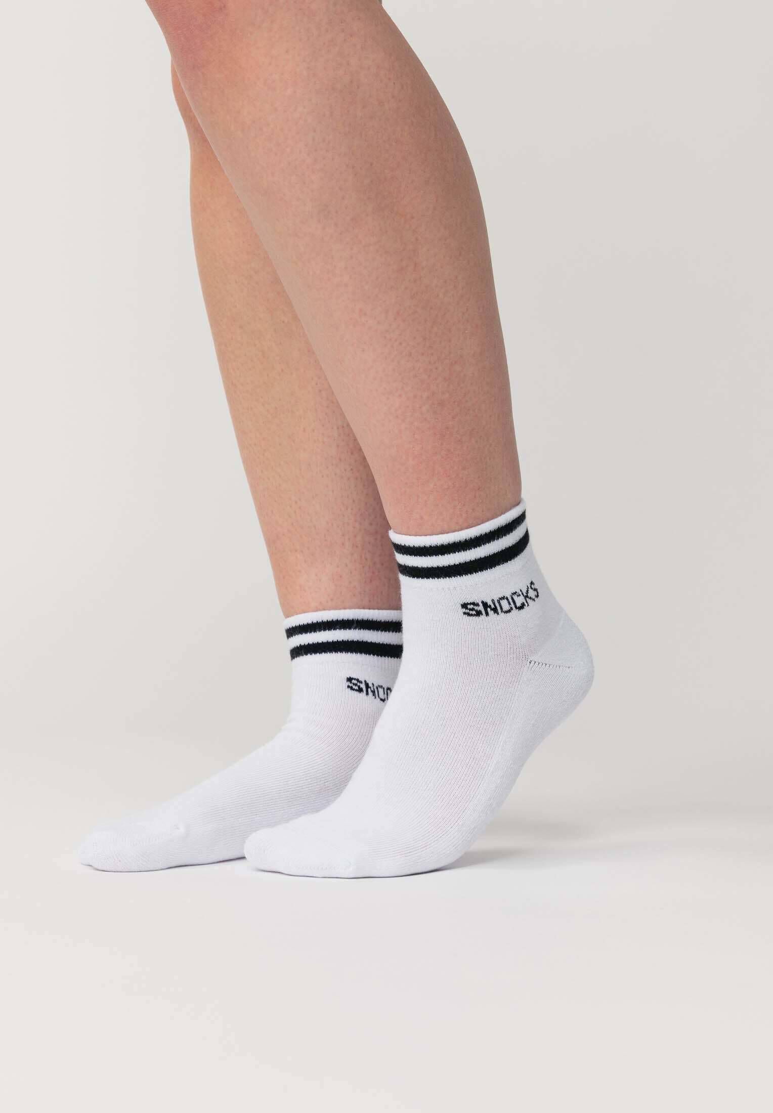 SNOCKS| Retro Sneaker Socken mit Streifen aus Bio-Baumwolle 4er-Pack