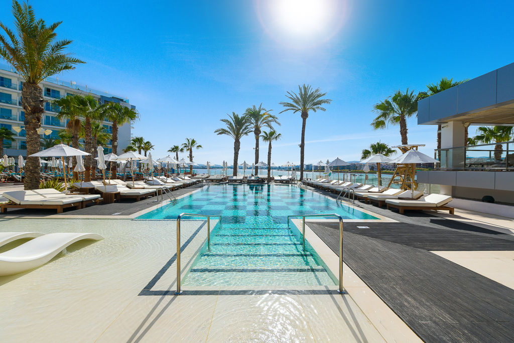 Amare Beach Hotel Ibiza Logies en ontbijt - Hotel