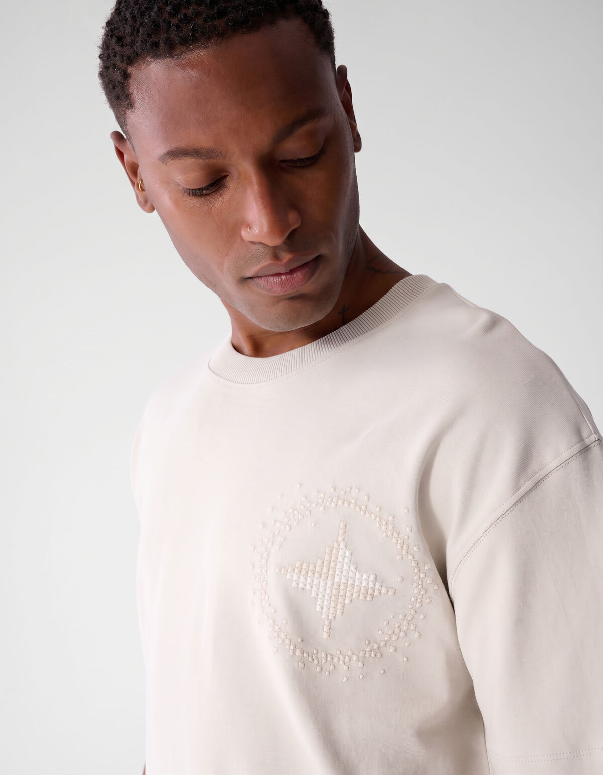 Embroidery Logo T-shirt Beige