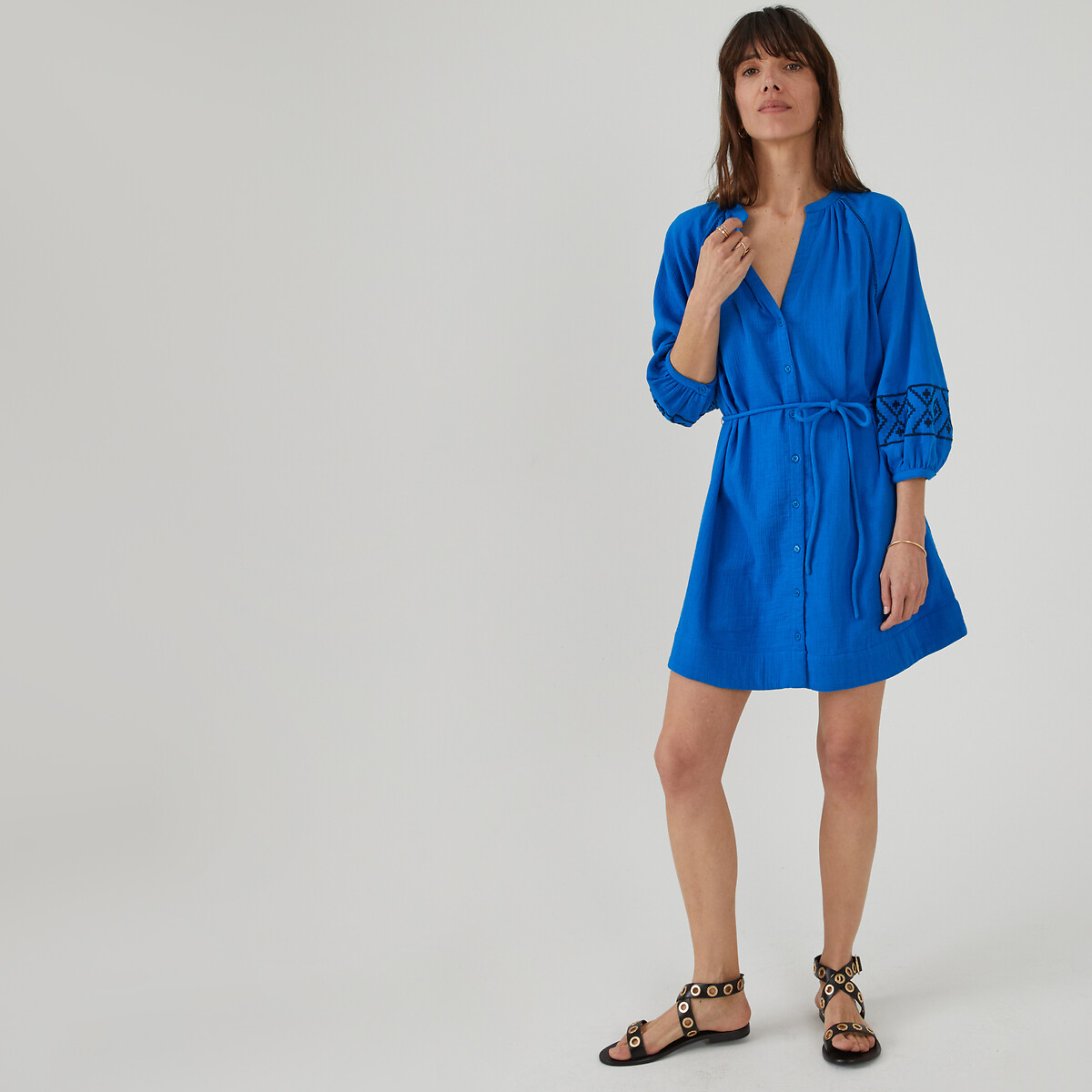 COLEÇÃO LA REDOUTE<br>Vestido curto e evasê, com mangas longas bordadas