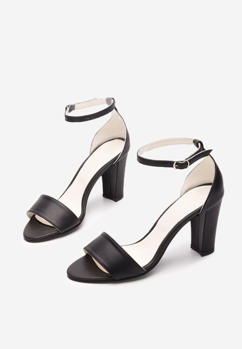 Sandales en cuir naturel noires Amais