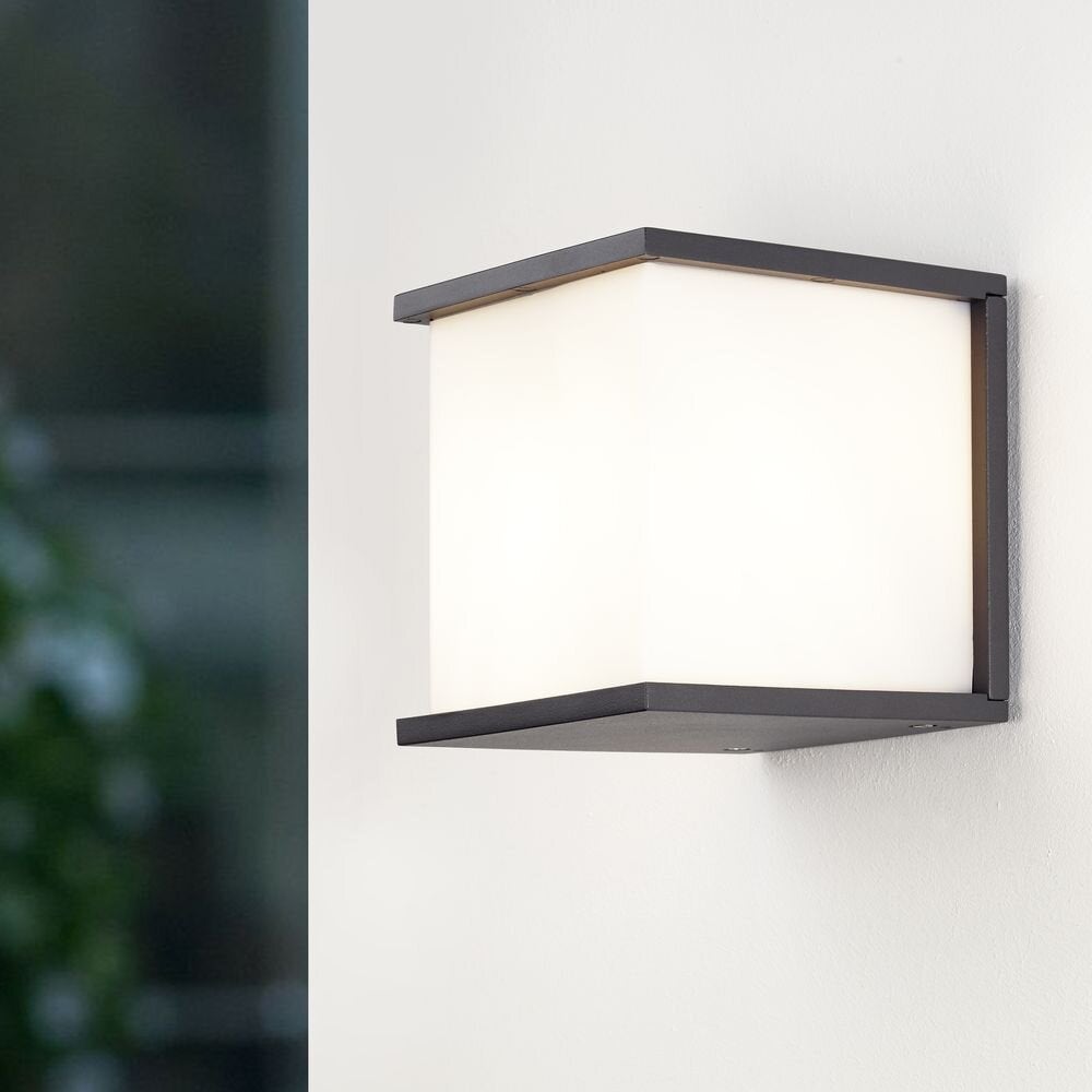 Eenvoudige ECO-LIGHT Box Cube buitenwandlamp in antraciet