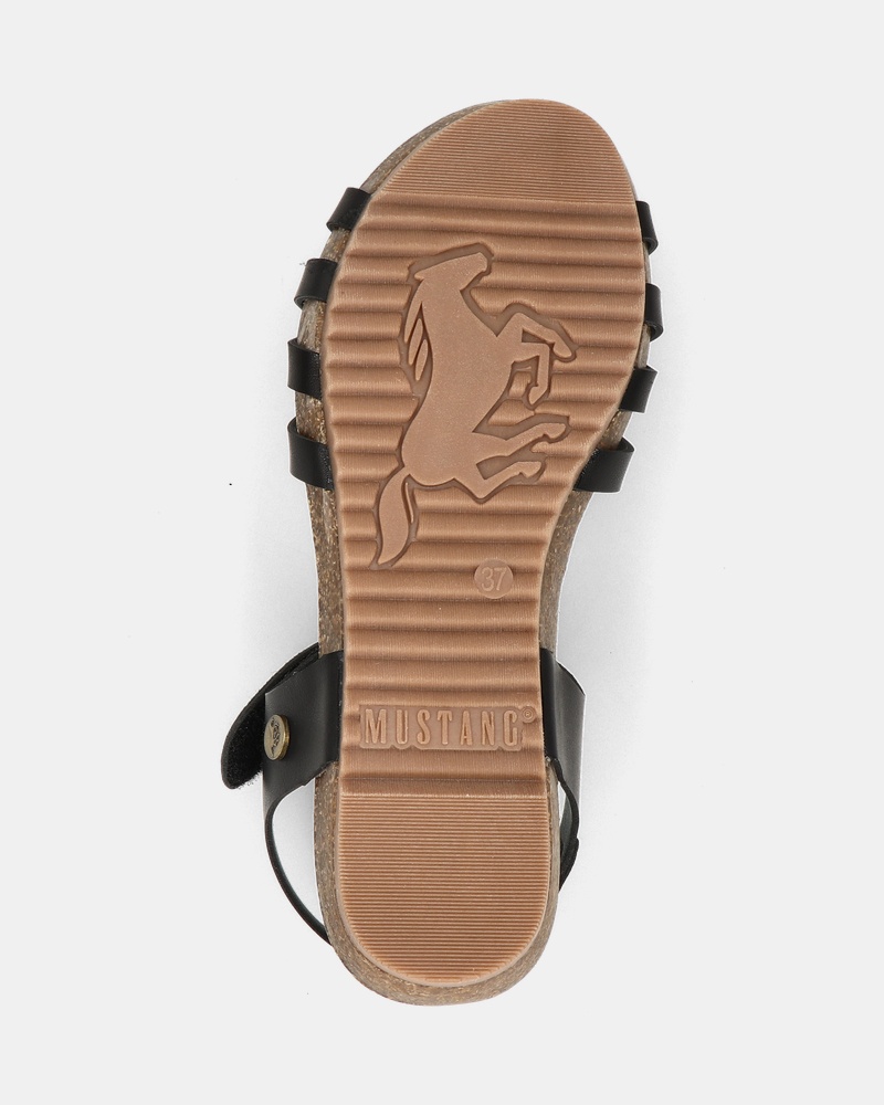 Mustang Sandalen  - zwart