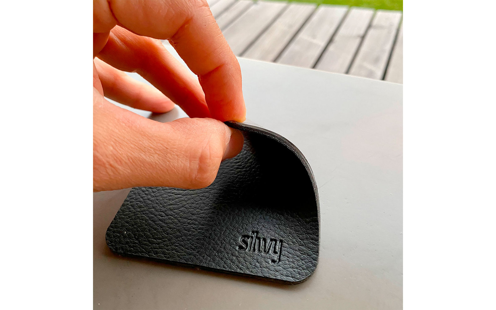 Silwy Wein-Magnet-Kristallgläser mit Untersetzer 2er-Set 250 ml