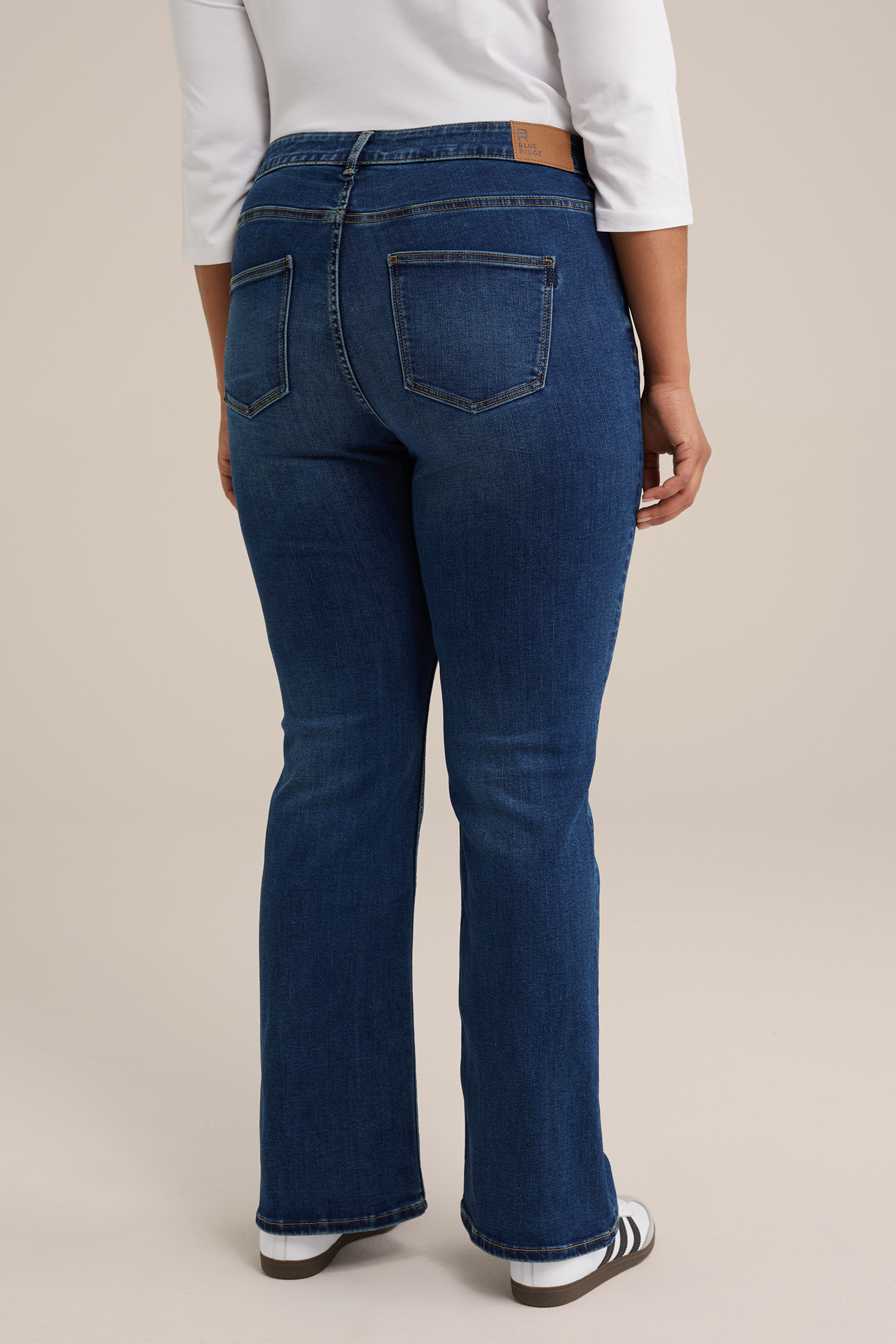 mid rise bootcut jeans met superstretch - Curve Blue Ridge Donkerblauw