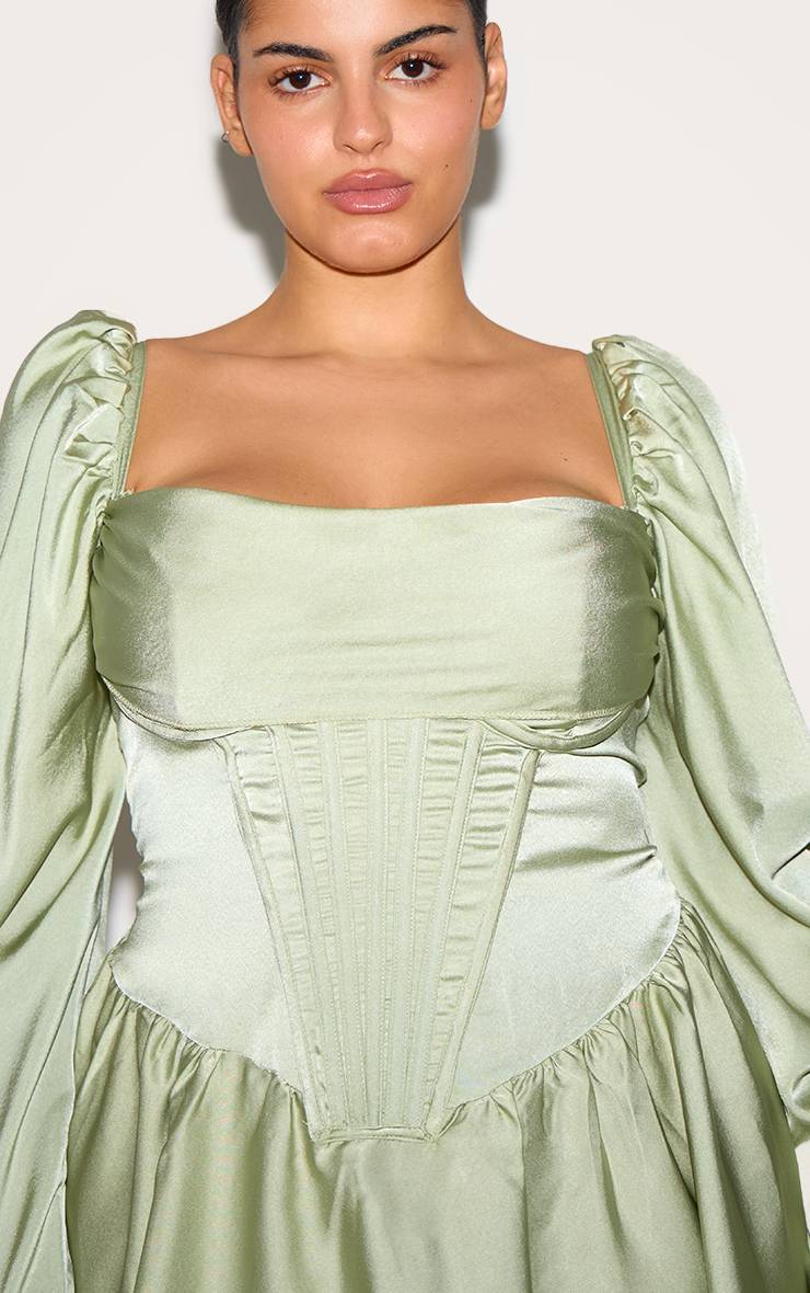 Vert Sauge Robe Droite Bouffante Grande Taille En Satin Avec Détail Corset