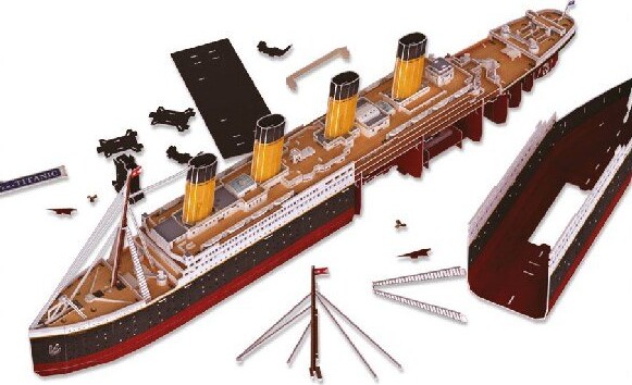 Revell 3D Puzzle - Rms Titanic Med Led - 266 Brikker - 87 CM