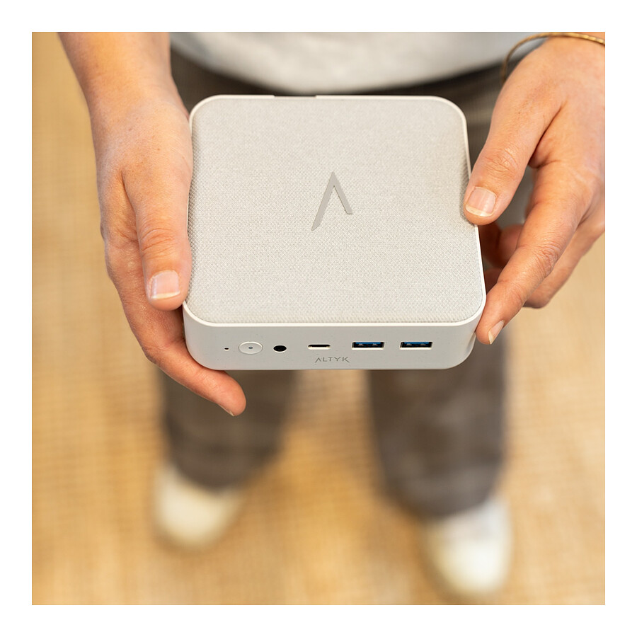 Altyk - Le Petit PC - P2-N10016-N05 + écran WQHD AQ27 Starter Pack