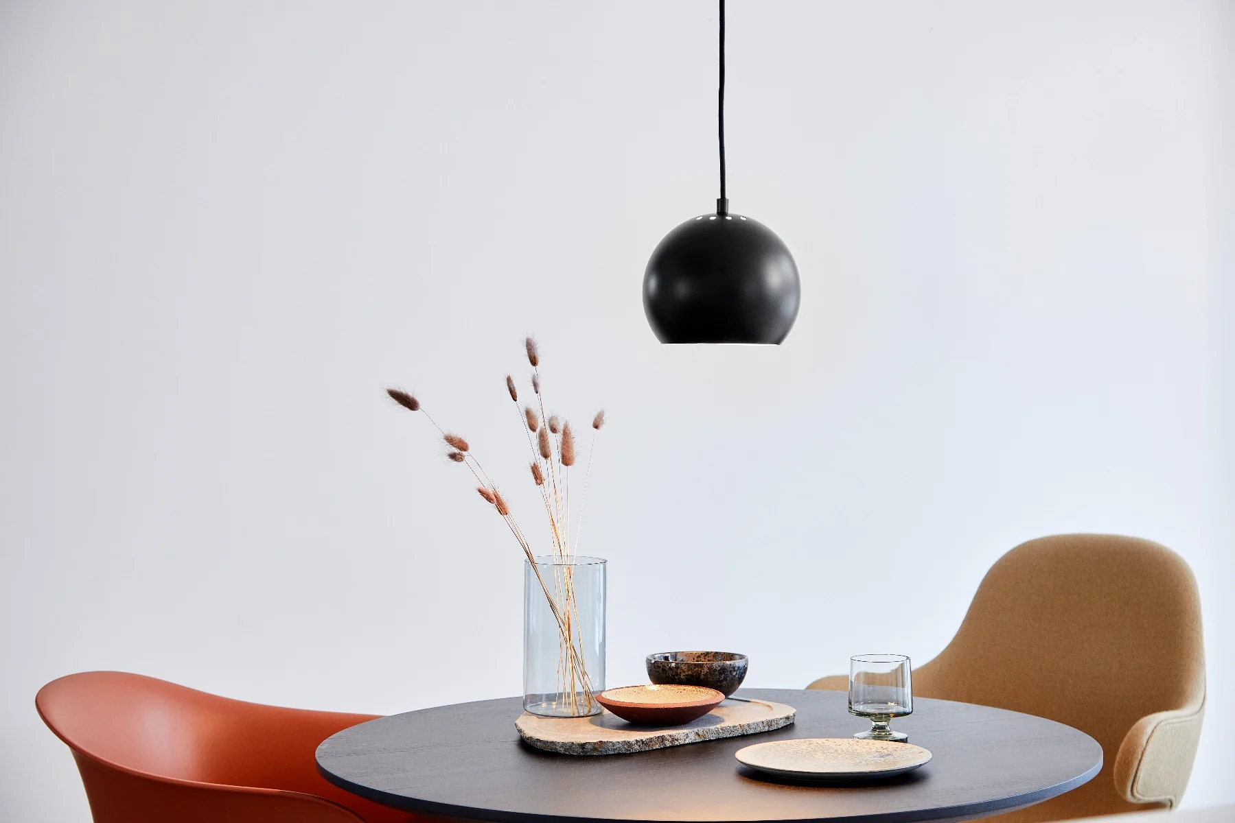 Frandsen  Ball pendant lampe - Black Matt - Ø:18