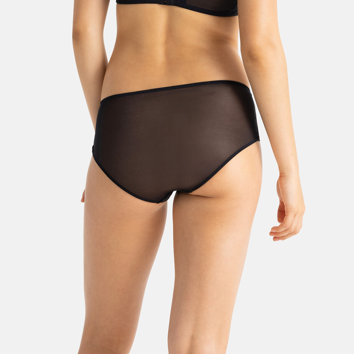 DORINA<br>Calcinha midi de renda Raelynn