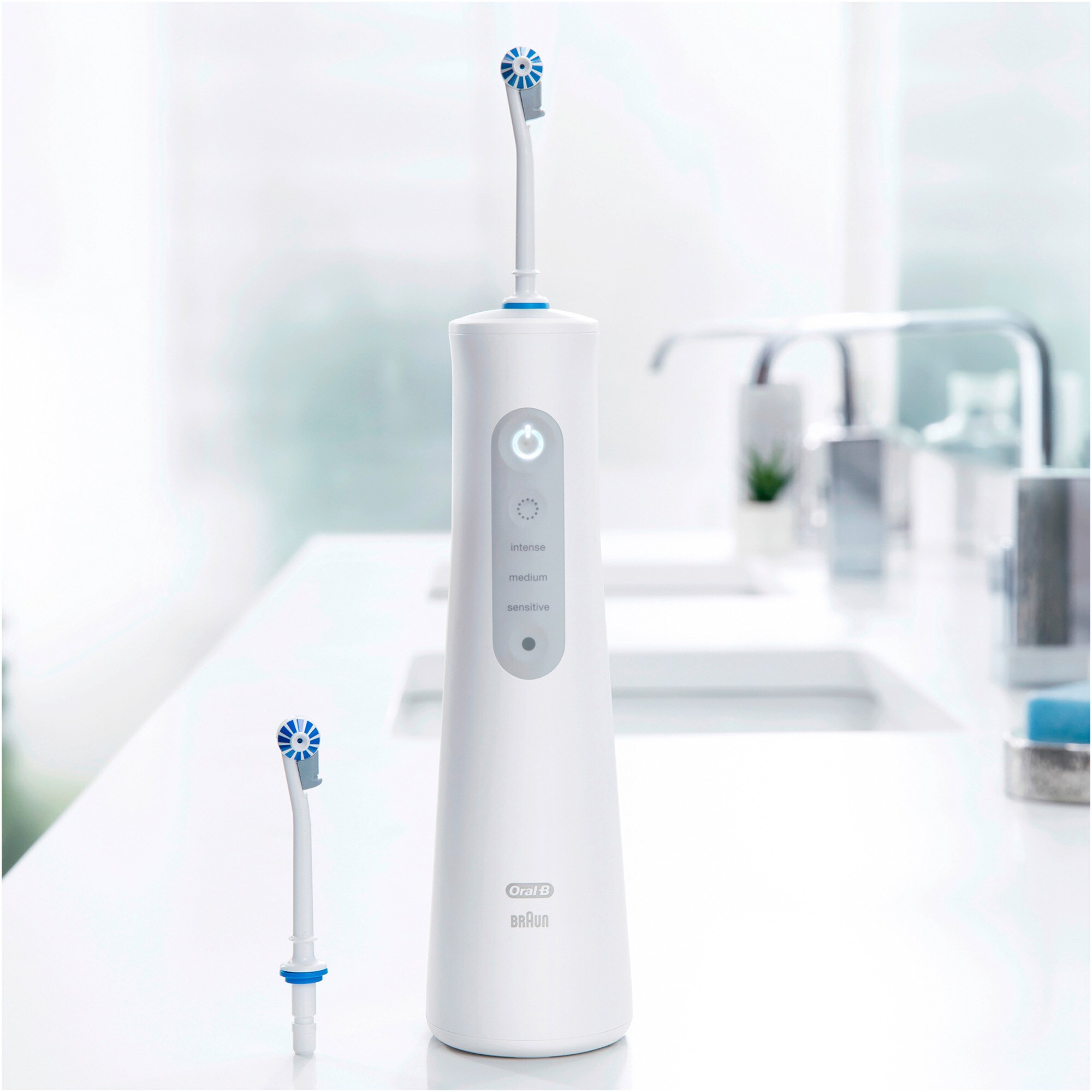 Braun Mundpflege Oral-B AquaCare 6