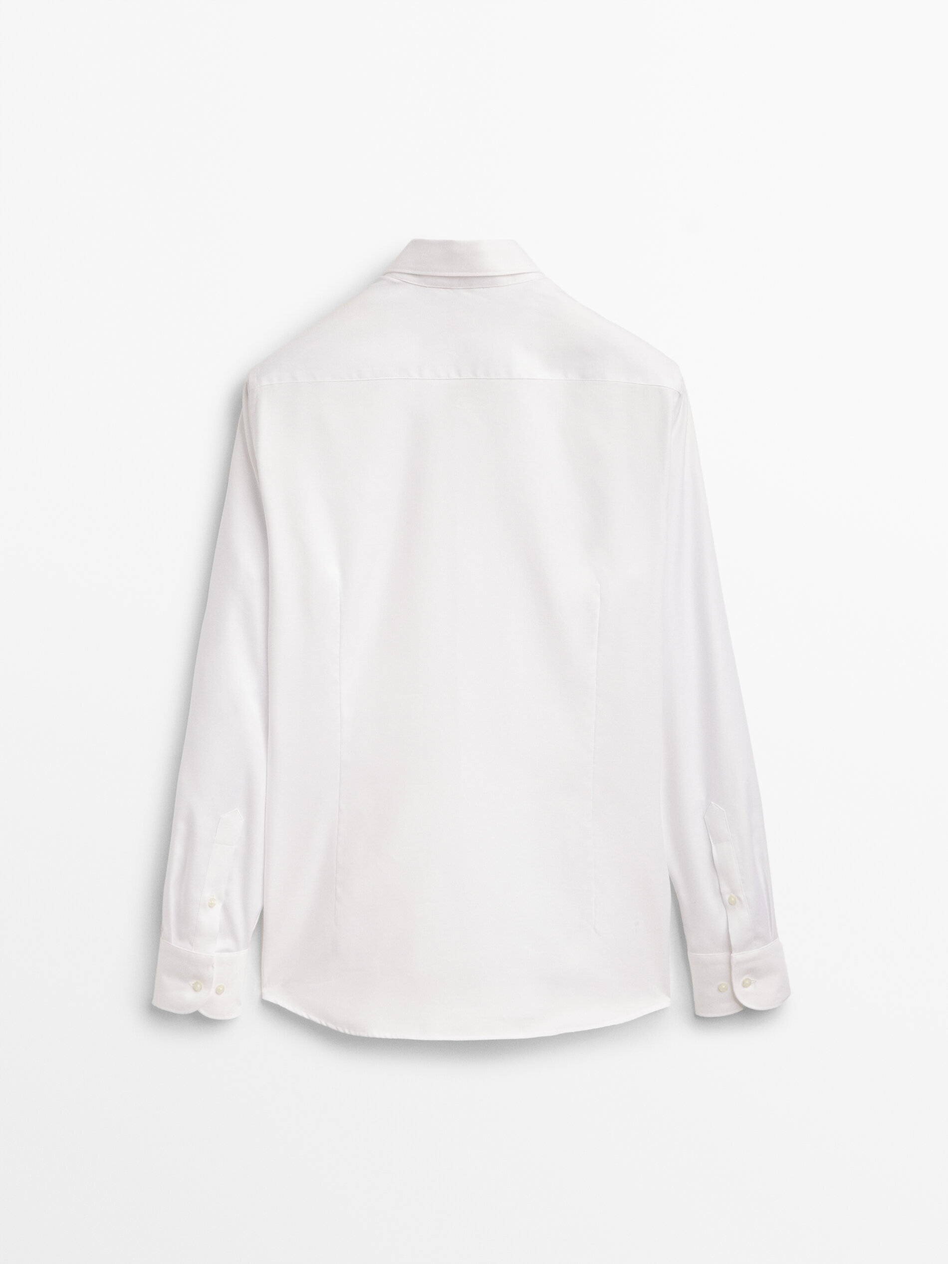 Camisa estruturada slim fit de fácil passar - BRANCA
