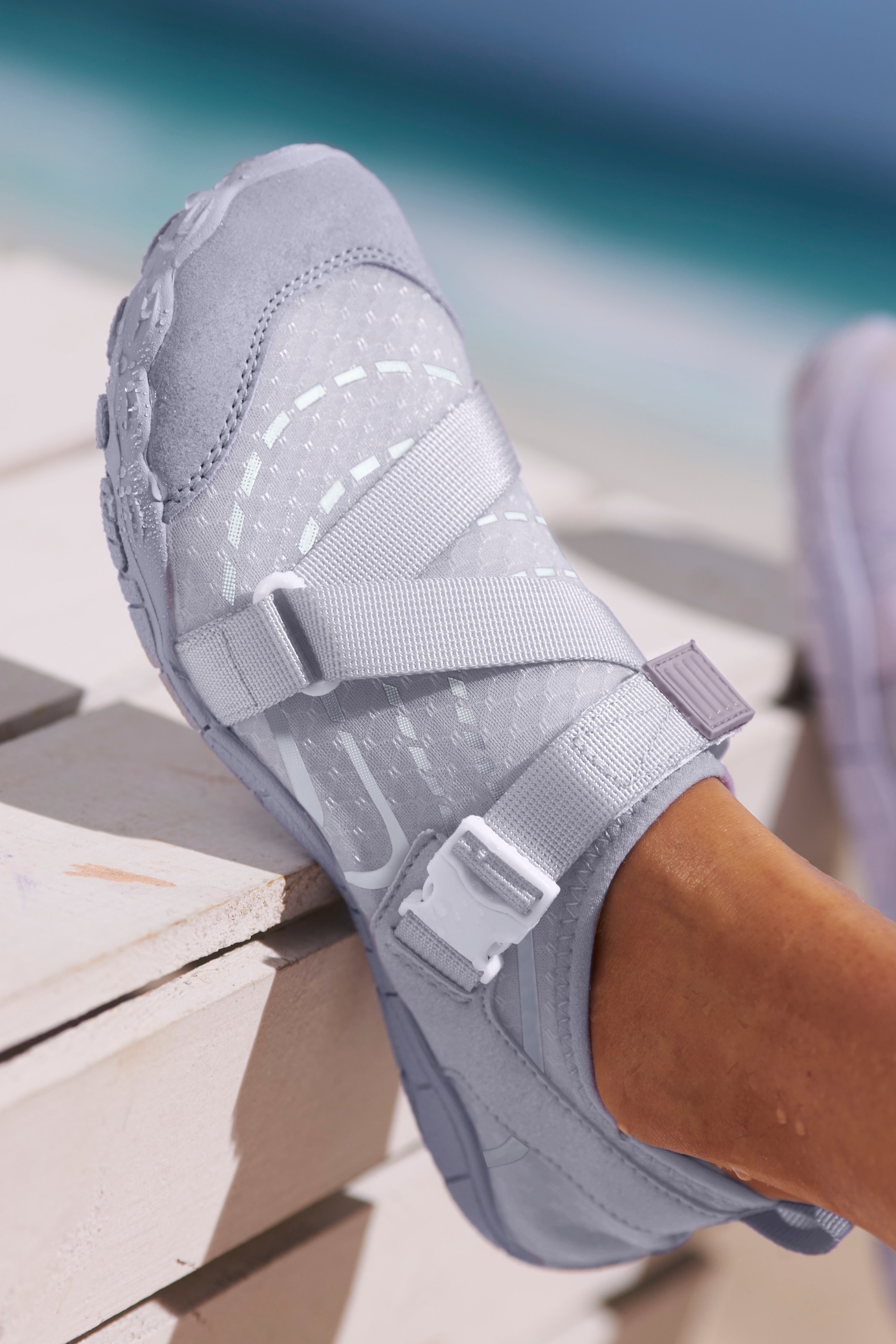 Venice Beach Badeschuh  Aquaschuh, Slipper, Wasserschuh mit Klettverschluss VEGAN