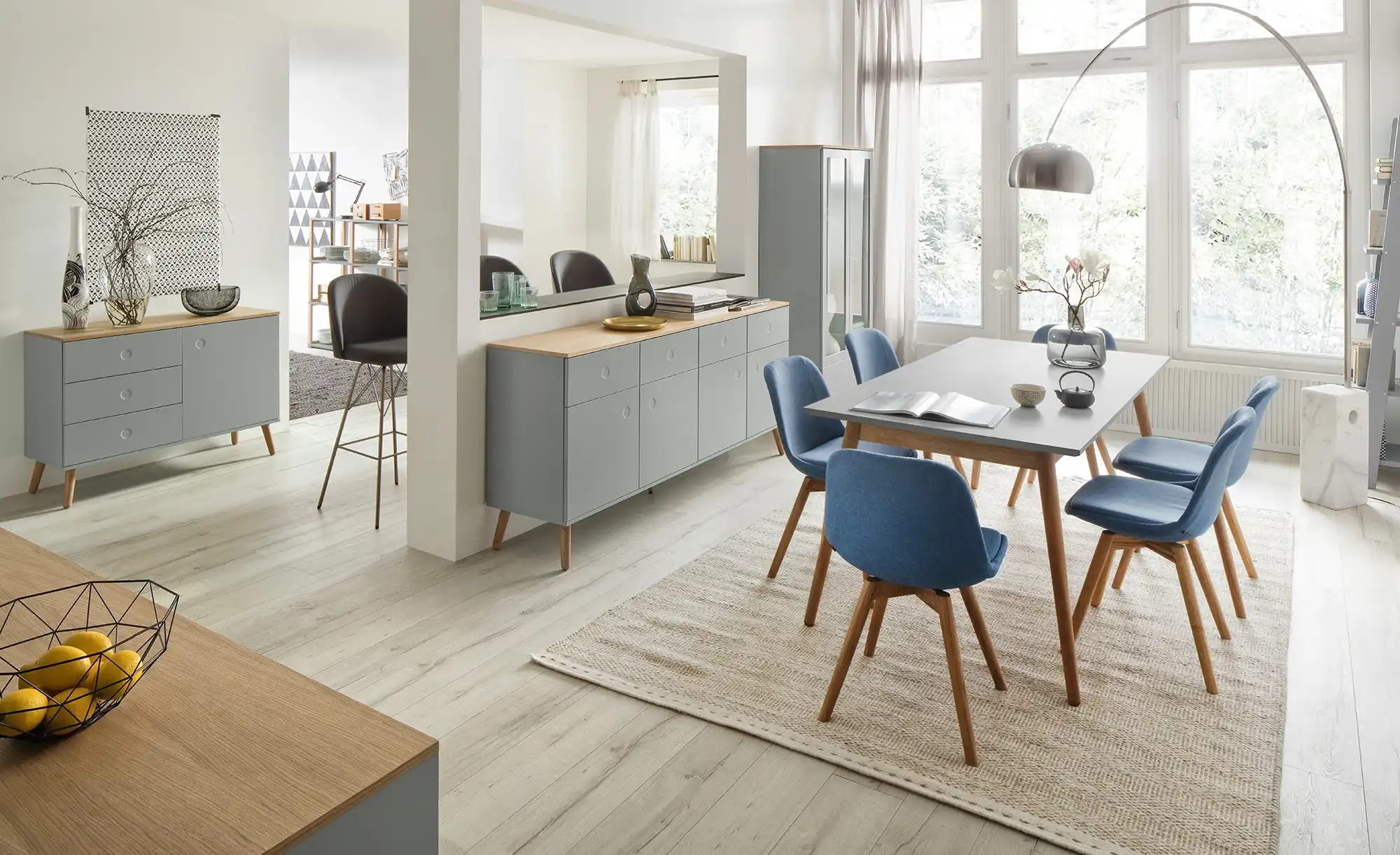 Roomers Standvitrine  Scan