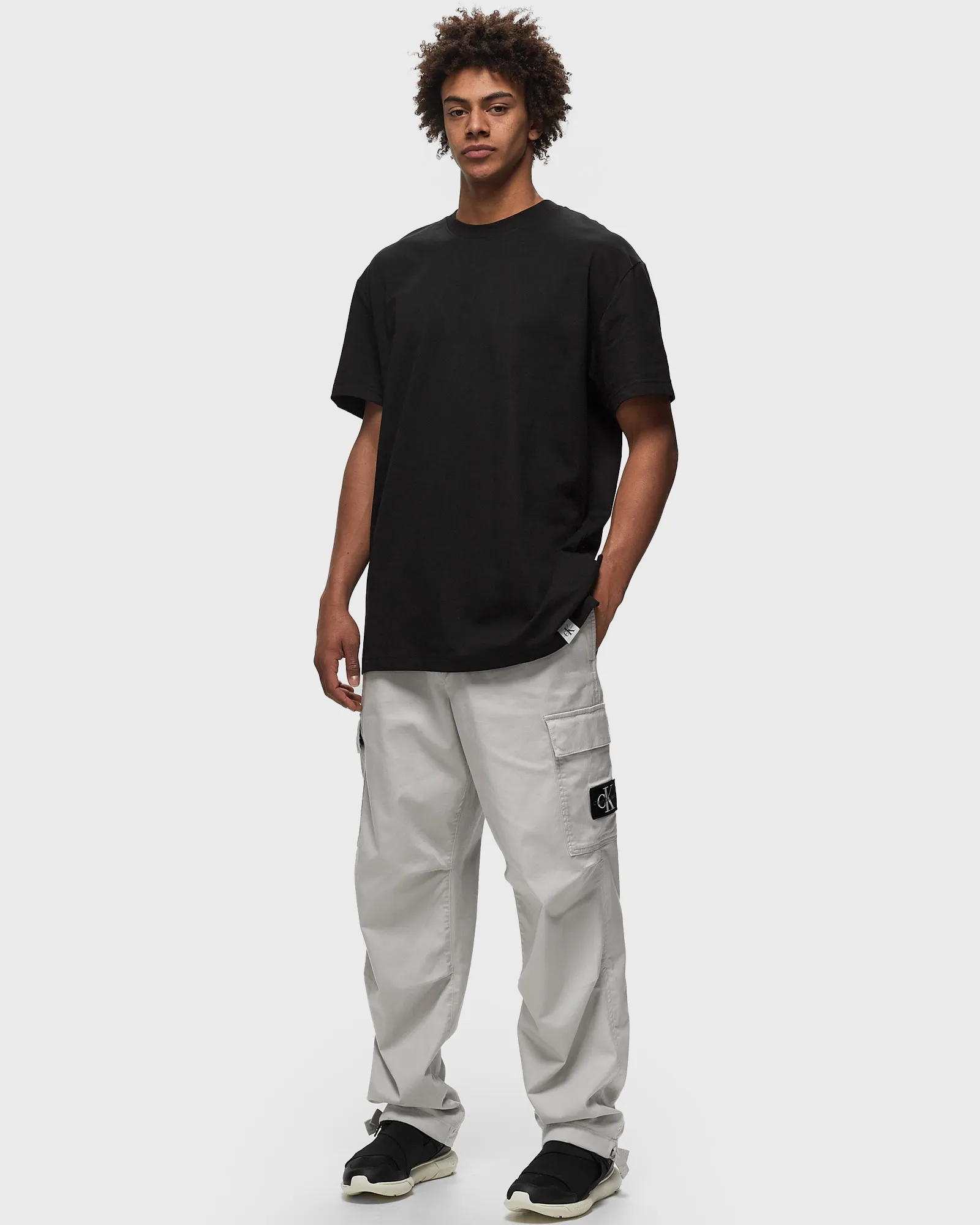 Calça cargo reta Calvin Klein Jeans