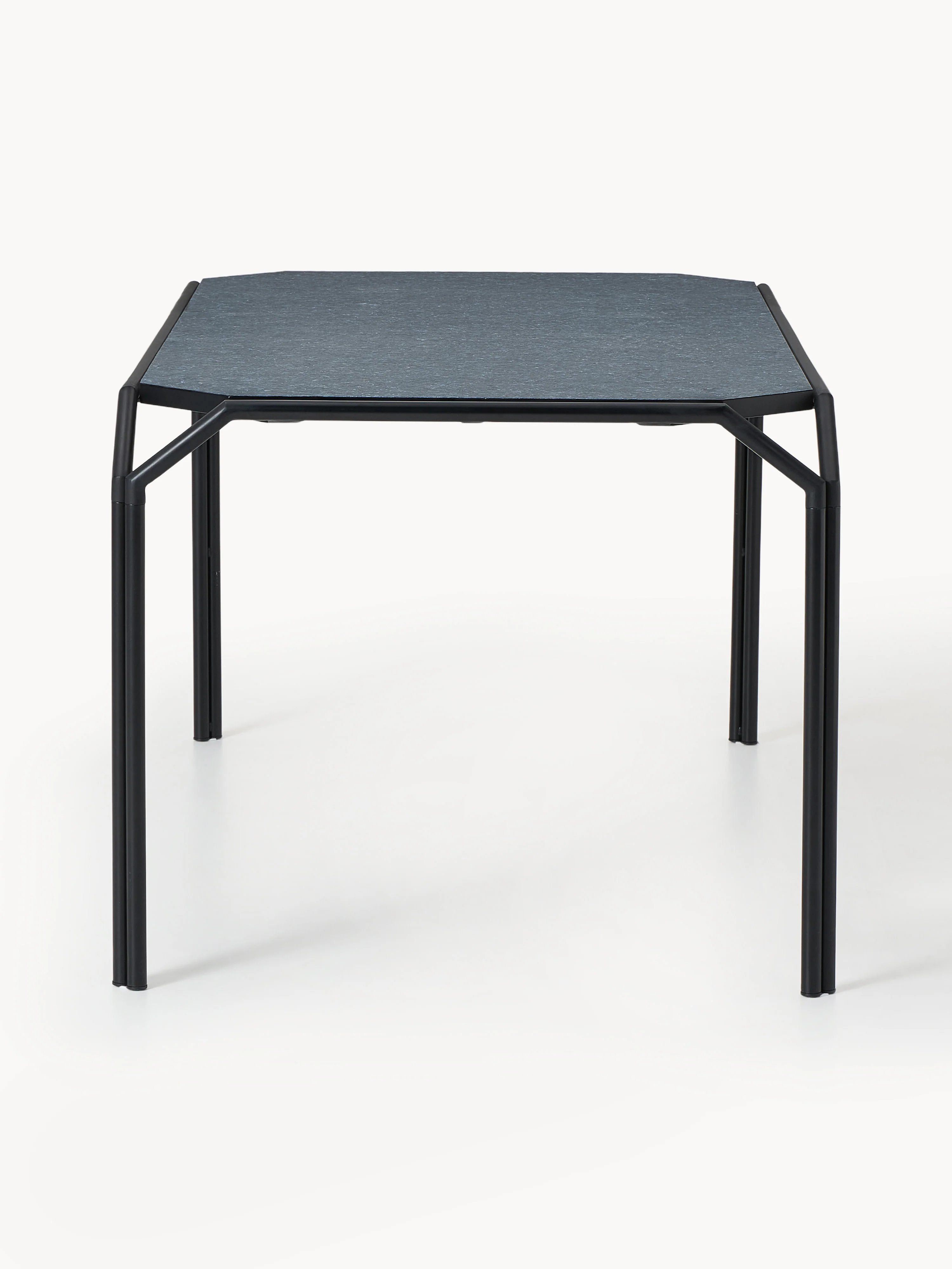 Westwing x Rezign®, eettafel Danilo in verschillende formaten