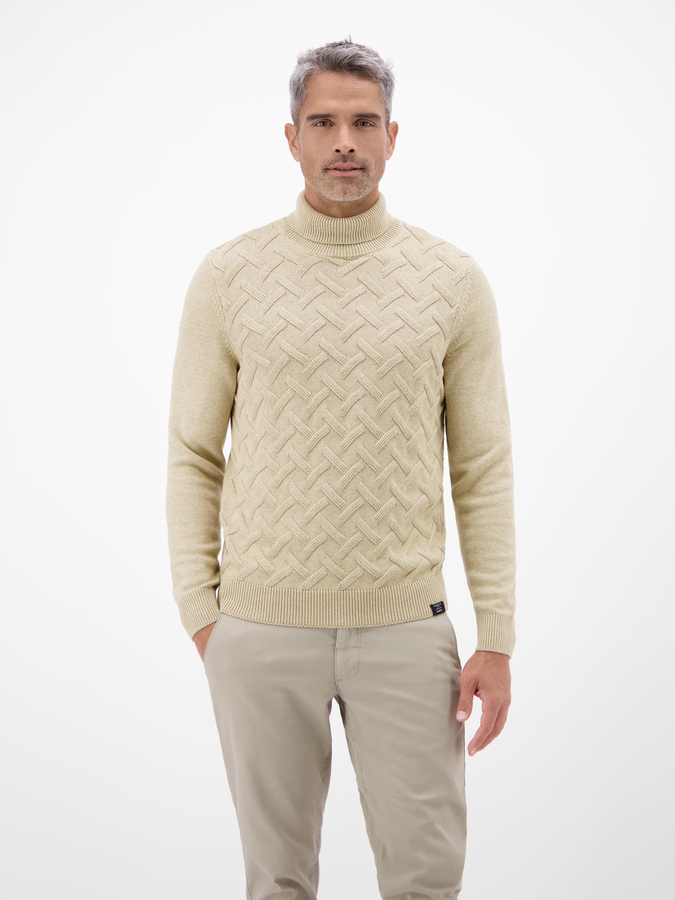 Stylischer Rollkragenpullover - modisch gemustert