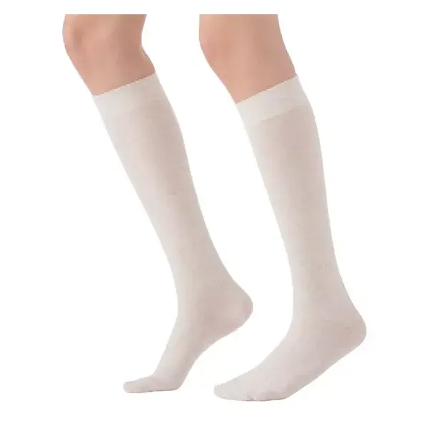 Meias Sigvaris Active Comfort Freshness Classe 2, tamanho XS, cor cru.