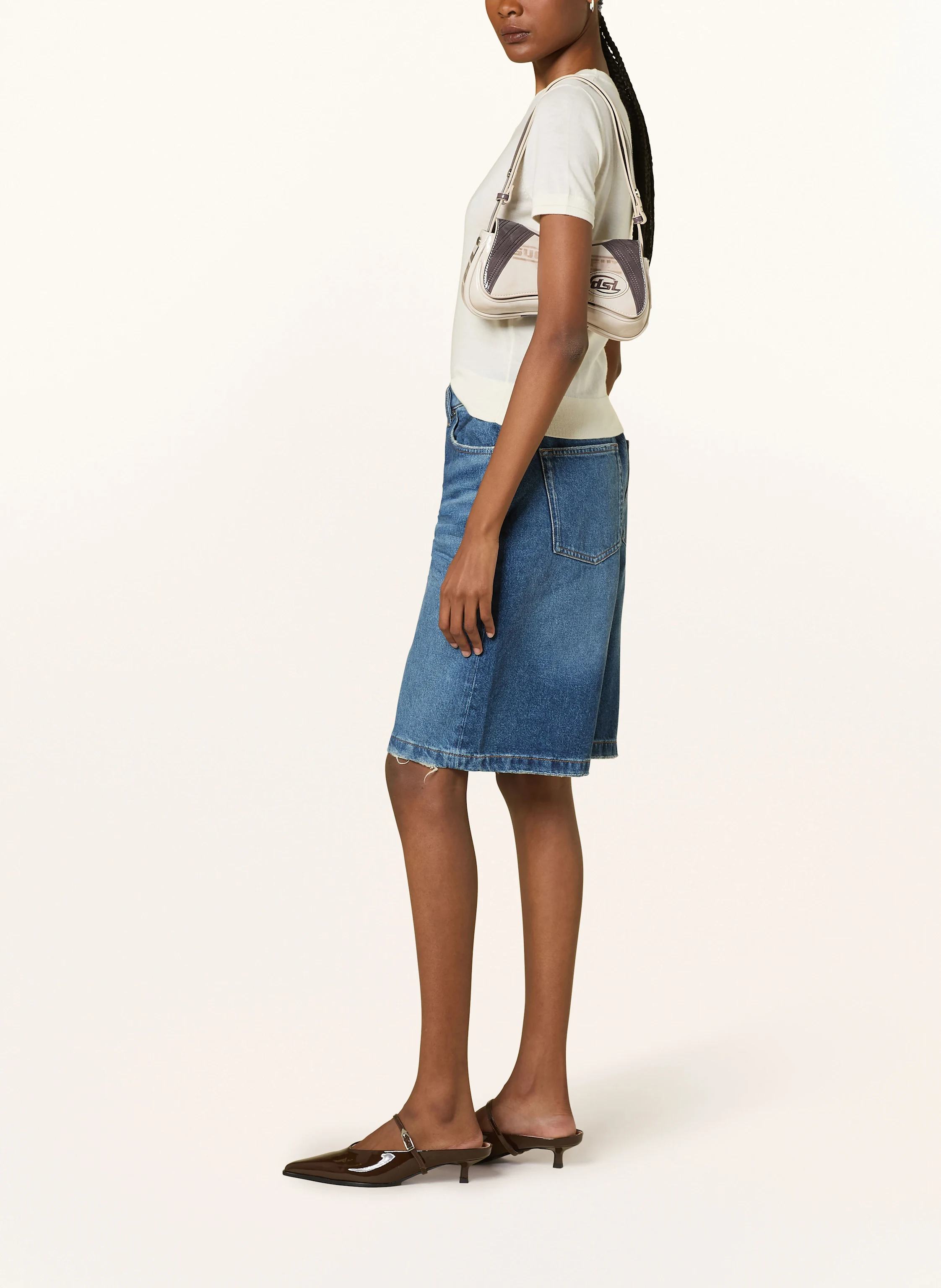 DIESEL Jeansshorts DE-SIRE