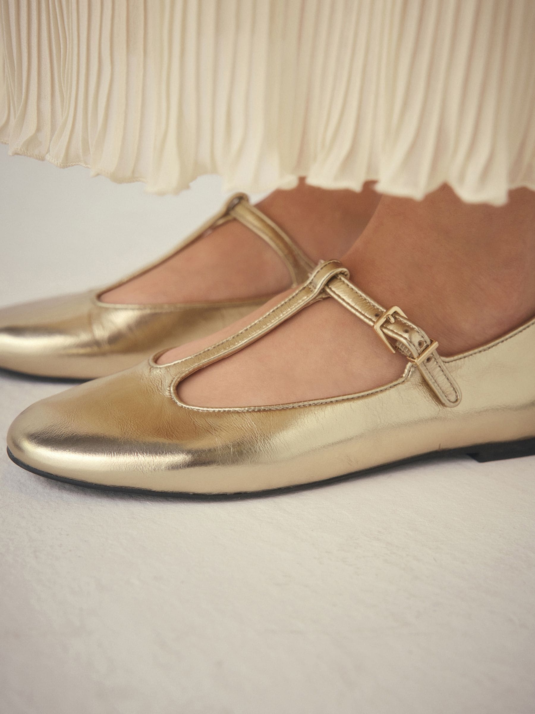 Goud - Forever Comfort® leren T-Bar Mary Jane-schoenen