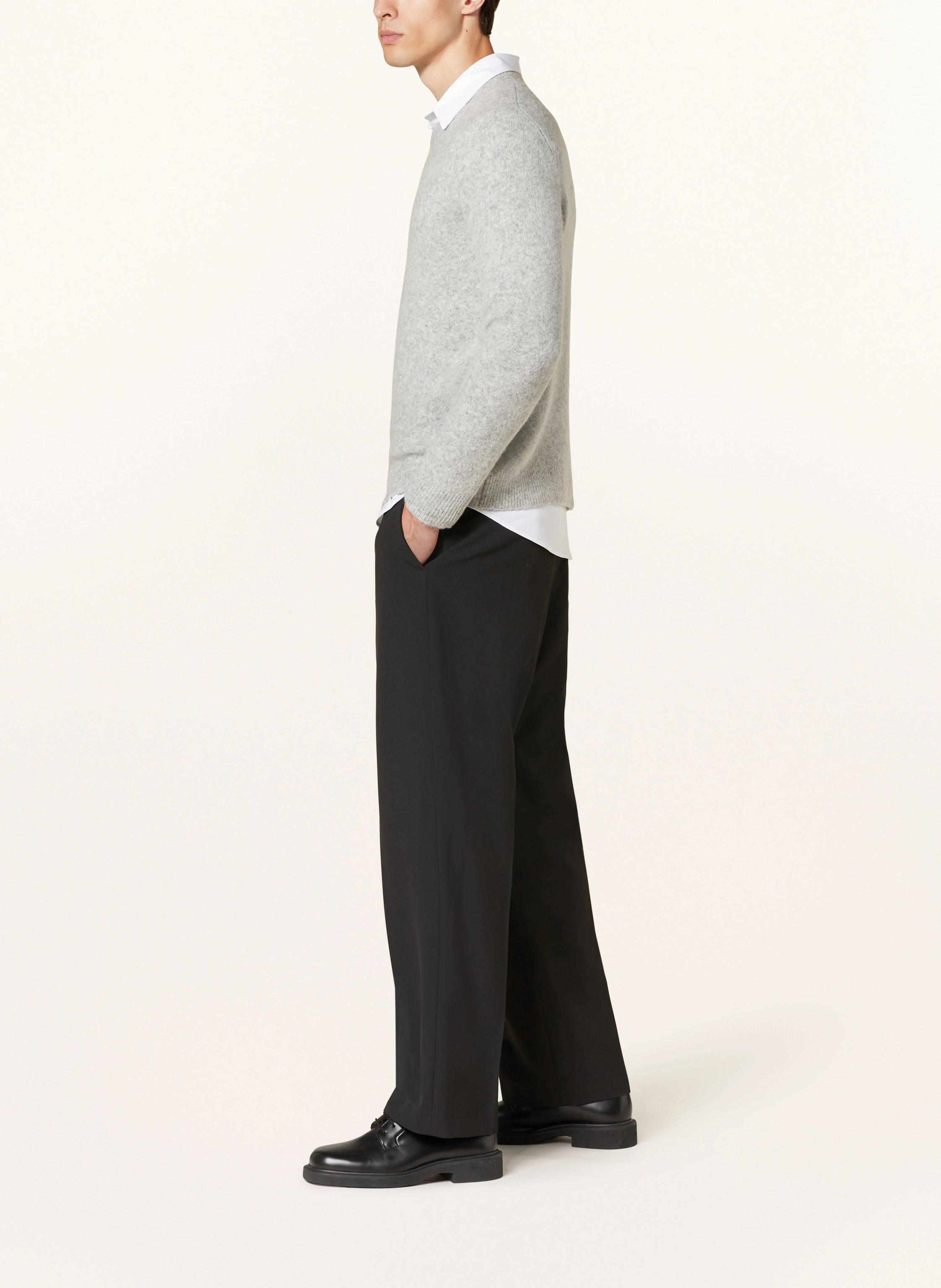 NN.07 Hose PAW Loose Fit