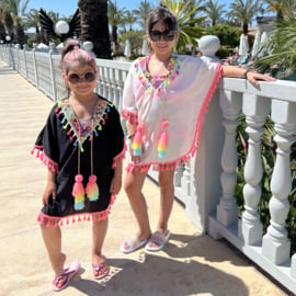 Beach pompom poncho