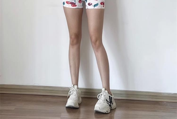 JVL - Yogashorts met voedselprint