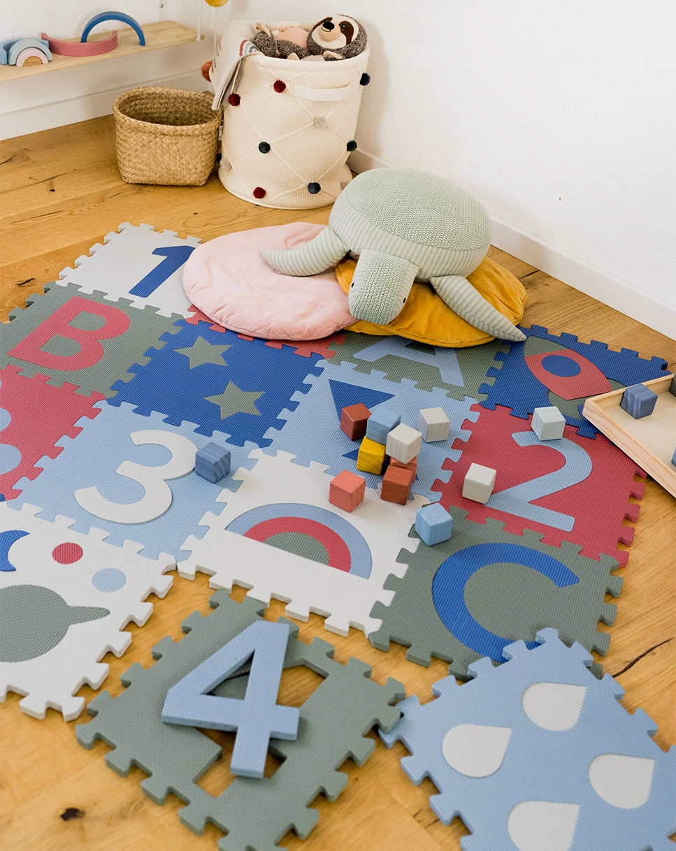 Spielmatte PUZZLE ARON & NORA 16-teilig in blau