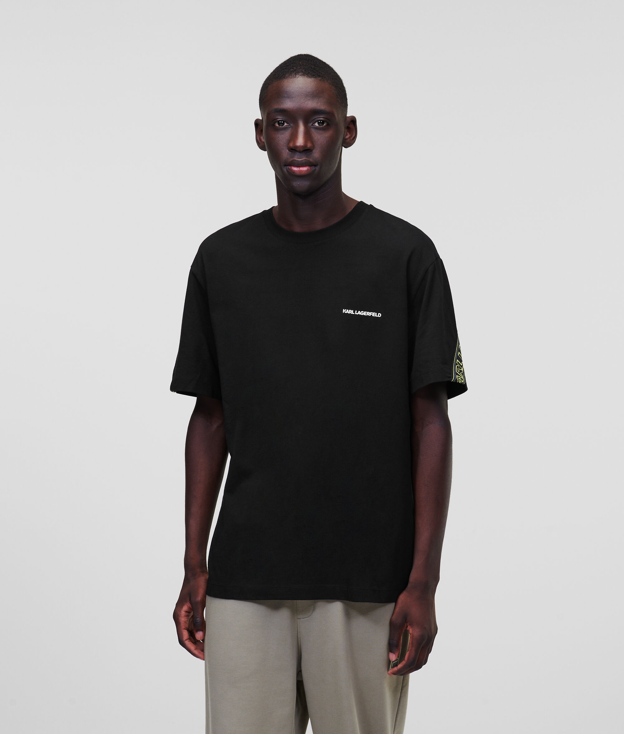 T-SHIRT AVEC GALON À LOGO KARL