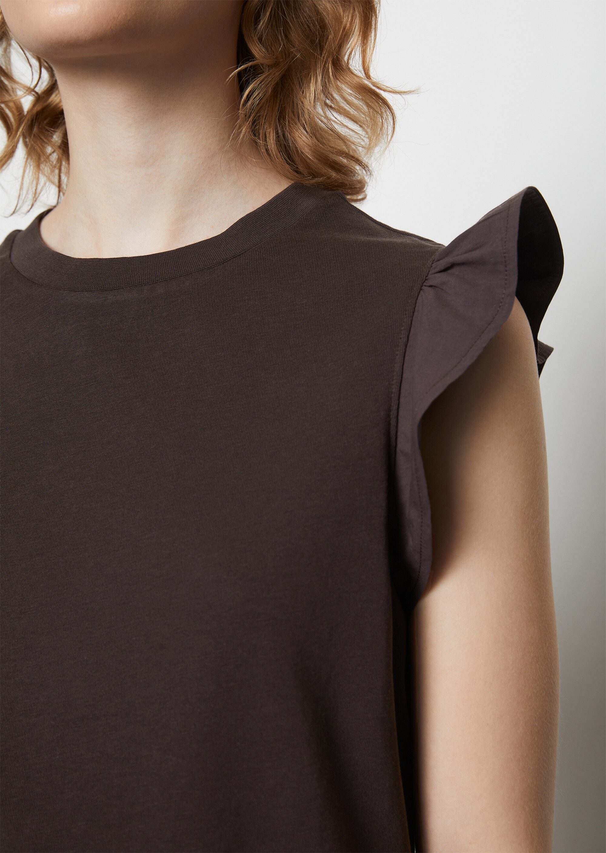 Volant-T-Shirt loose aus Material-Mix