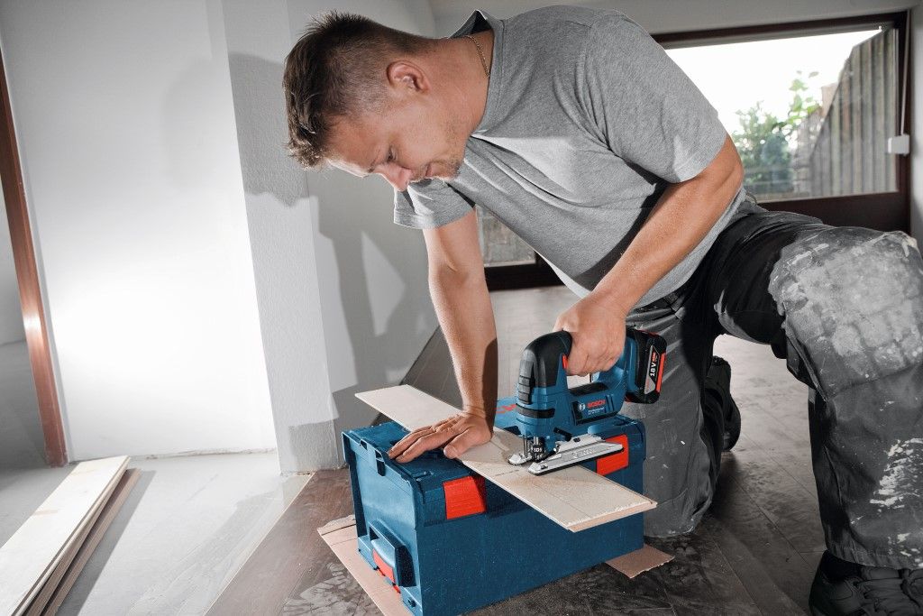 Bosch GST 18V-LI B Li-ion accu decoupeerzaag body in L-Boxx - 06015A6101