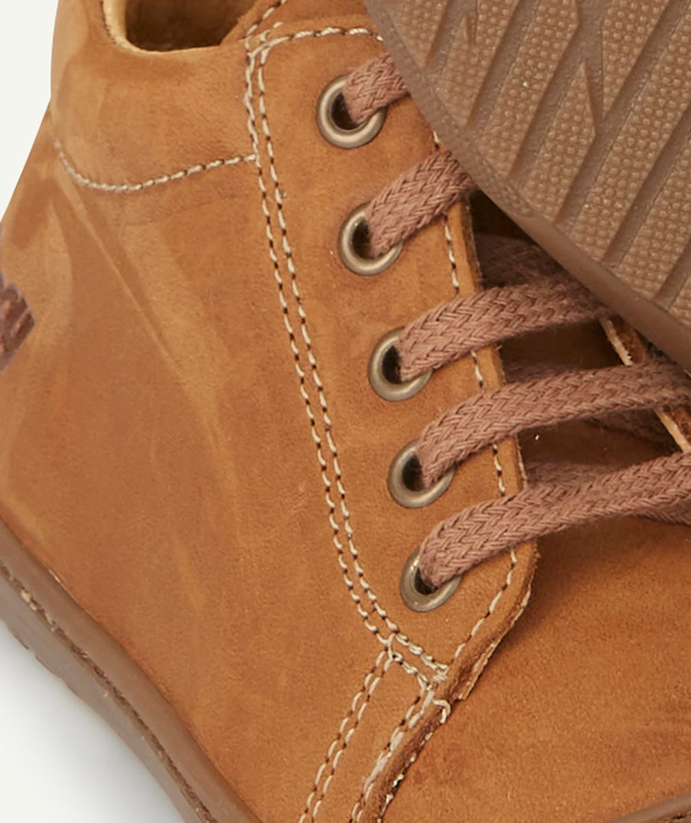 BOPYBOTTINES PREMIER PAS BÉBÉ EN CUIR MARRON AVEC LACETS