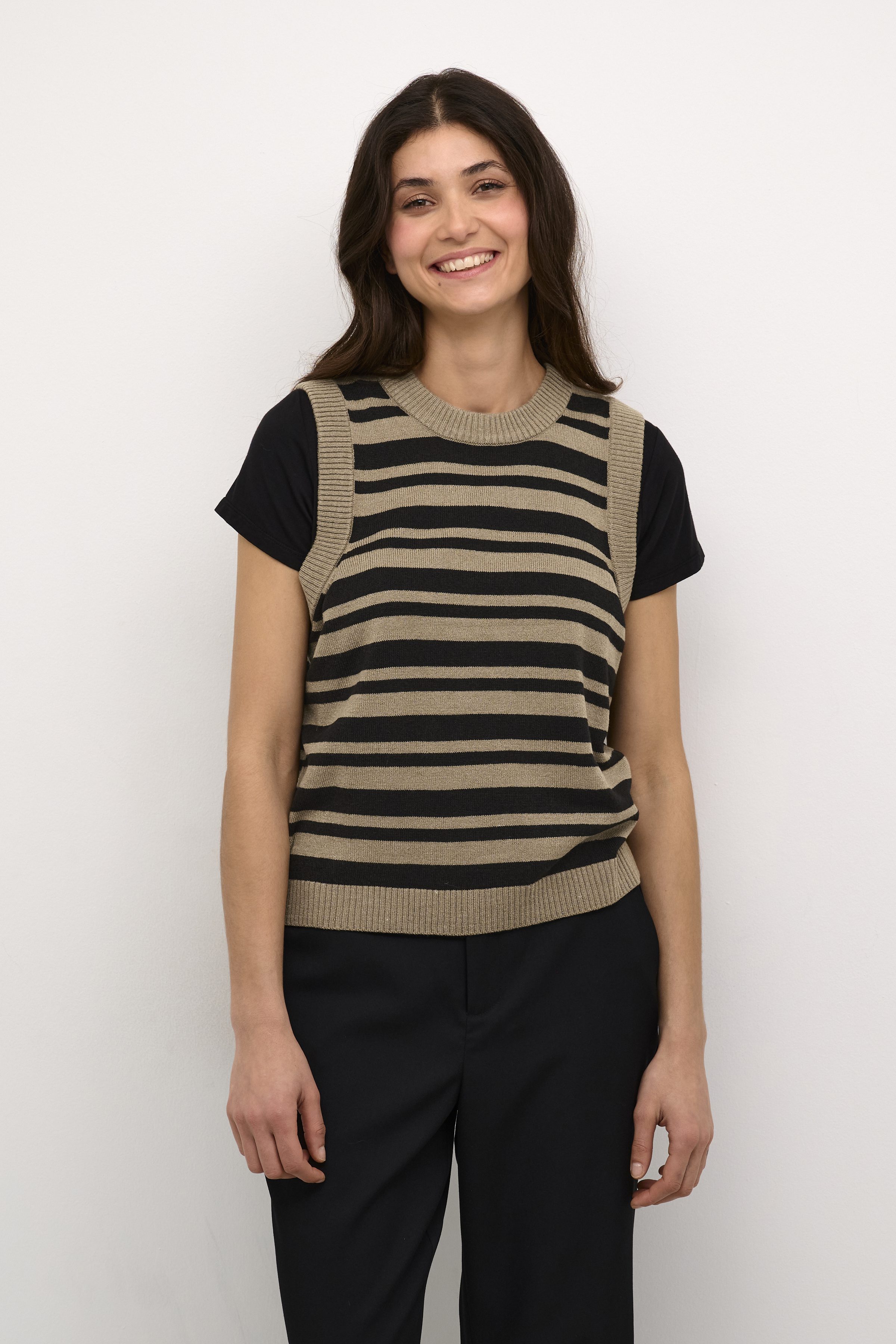 Culture - Bay Spencer Stripe - Sand/Black