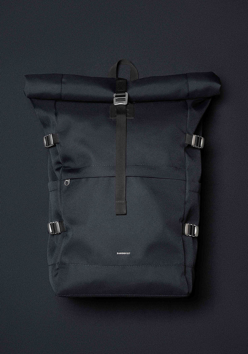 Sandqvist Rucksack Icon Rolltop Backpack L Navy With Black Leather