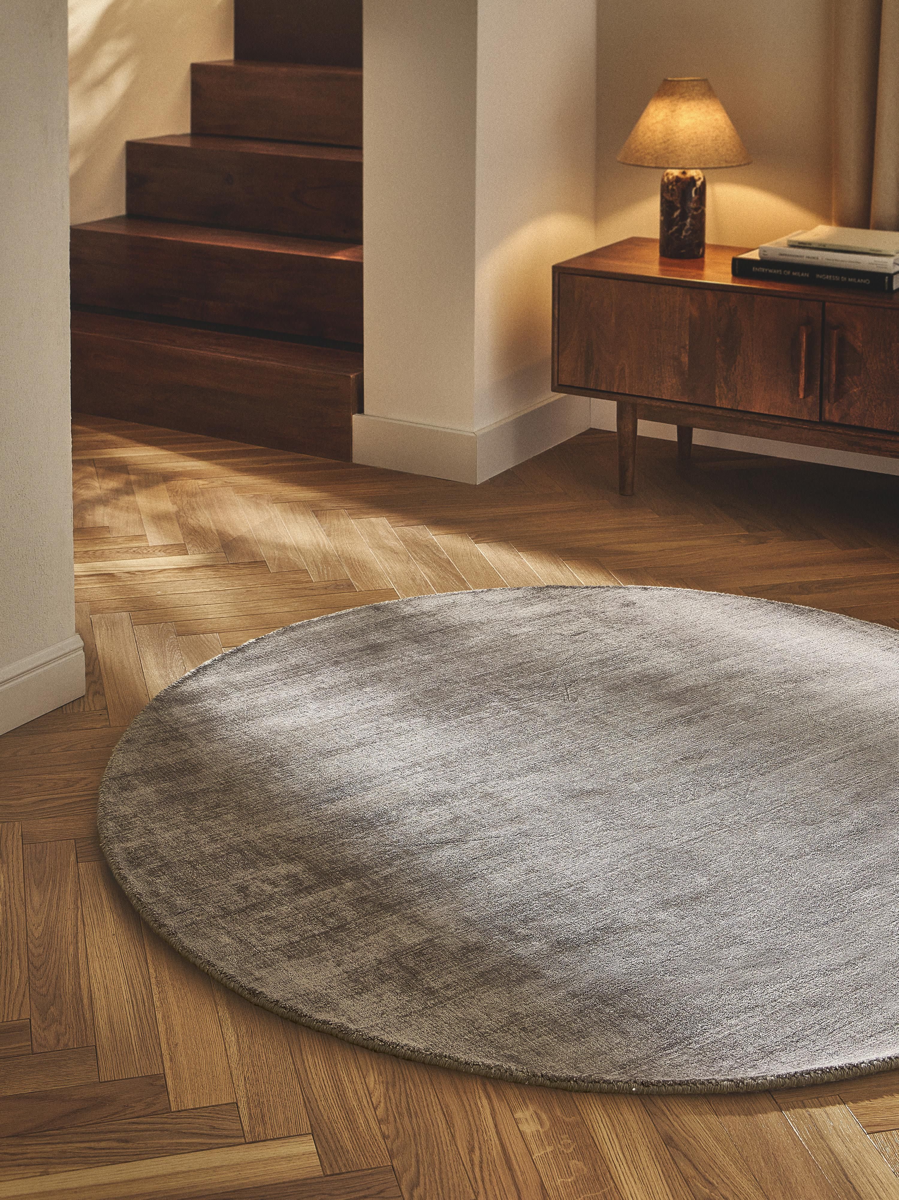 Rond viscose vloerkleed Jane, handgeweven