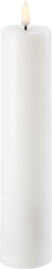 Uyuni LED Pillar Candle - Nordic White - 4,8 x 22 cm Hvid